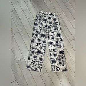 Black and White Palm Tree Patterned Pants